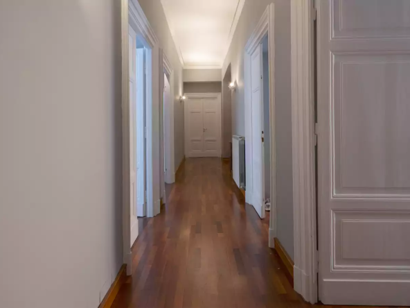 GAR-HALLWAY#1