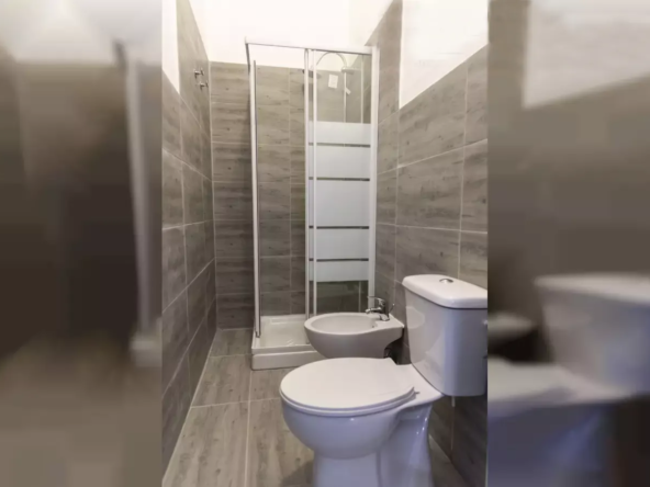 AQU-BATHROOM#5