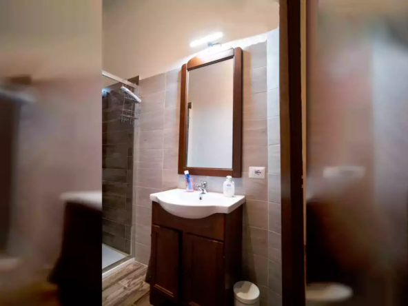 ROM-BATHROOM#3